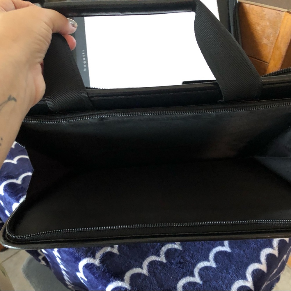 Bugatti briefcase - Picture 7 of 7